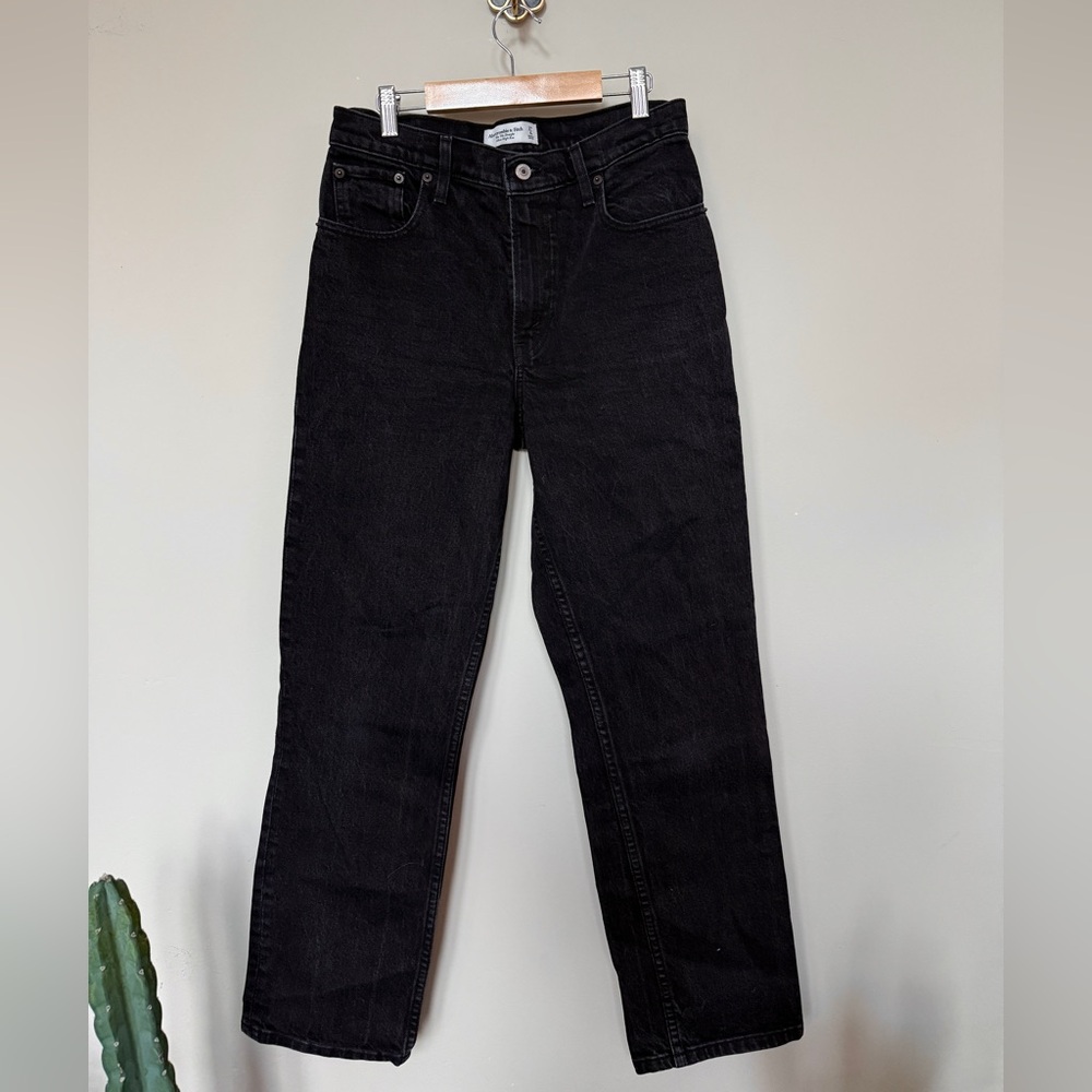 Abercrombie & Fitch Black Straight Jeans Ultra High Rise Size 27